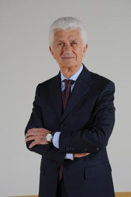 immagine Fotografica del Sindaco Giovanni Rossoni